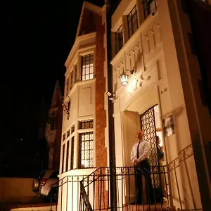 Bed and breakfast Floralia Casa Boutique